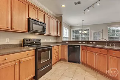 8 Longberry Lane, Savannah, GA 31419 - Photo 10