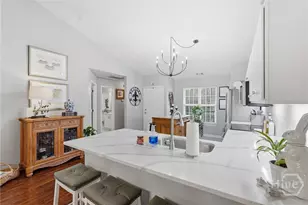 22 River Walk Dr, Savannah, GA 31410 - Photo 2