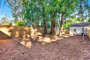 1311 E 55th St, Savannah, GA 31404 - Photo 22