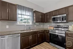 35 W W Winn Ave, Hinesville, GA 31313 - Photo 6