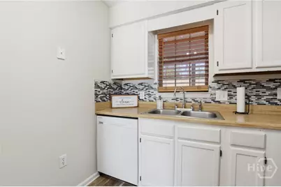 62 Colony Park Drive, Savannah, GA 31406 - Photo 8