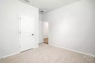 324 Crosstown Ave, Richmond Hill, GA 31324 - Photo 4