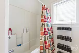 516 W 37th St, Savannah, GA 31415 - Photo 38