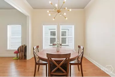 516 W 37th Street, Savannah, GA 31415 - Photo 16