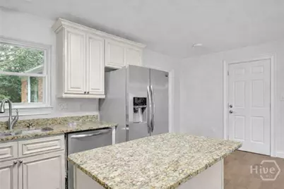 6 San Anton Drive, Savannah, GA 31419 - Photo 8