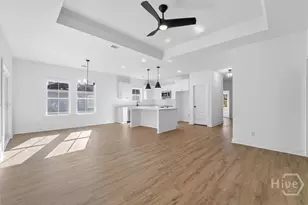 1072 Cottage Wy, Darien, GA 31305 - Photo 4