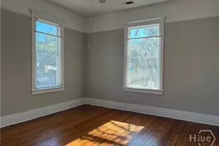 836 E Henry St, Savannah, GA 31401 - Photo 12