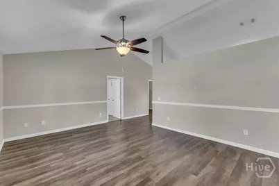 166 W Kenny Drive, Hinesville, GA 31313 - Photo 4