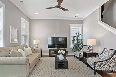 546 E 32nd Street, Savannah, GA 31401 - Photo 10