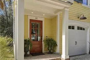 247 Oyster Point Dr, Midway, GA 31320 - Photo 2