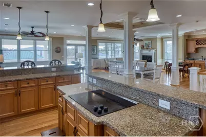 10 8th Street, Tybee Island, GA 31328 - Photo 24