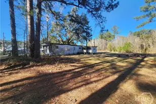 304 Magnolia Dr N, Eden, GA 31307 - Photo 4