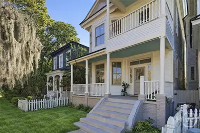 203 E 39th Street, Savannah, GA 31401 - Photo 2