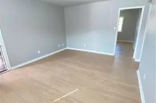 113 Woodhouse Ln, Savannah, GA 31406 - Photo 2