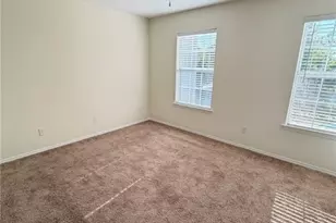 125 Fairgreen St, Savannah, GA 31407 - Photo 12