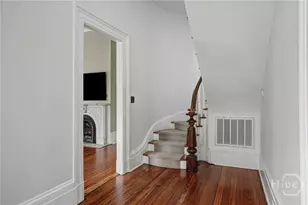 114 W Bolton St, Savannah, GA 31401 - Photo 10