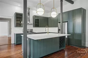 114 W Bolton St, Savannah, GA 31401 - Photo 14