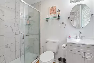 521 W 37th Street, Savannah, GA 31415 - Photo 14
