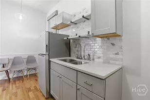 521 W 37th St, Savannah, GA 31415 - Photo 10