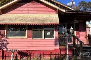 1228 E 39th St, Savannah, GA 31404 - Photo 2