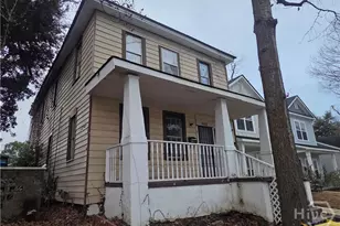 1207 E Bolton St, Savannah, GA 31404 - Photo 2