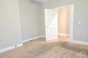 1207 E Bolton St, Savannah, GA 31404 - Photo 20