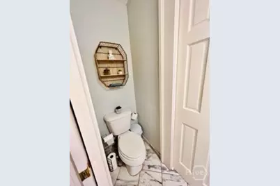 227 W Broughton Street #3, Savannah, GA 31401 - Photo 34