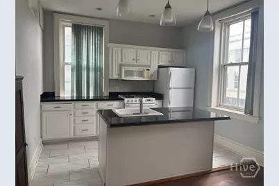 227 W Broughton Street #3, Savannah, GA 31401 - Photo 4