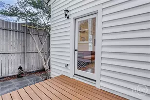 315 W Bolton St, Savannah, GA 31401 - Photo 16