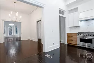 315 W Bolton St, Savannah, GA 31401 - Photo 10