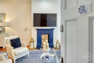 108 W Jones St, Savannah, GA 31401 - Photo 26