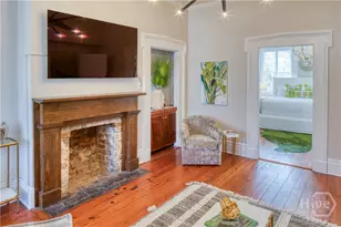 108 W Jones St, Savannah, GA 31401 - Photo 22