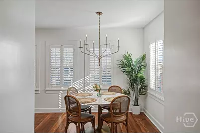 108 W Jones Street, Savannah, GA 31401 - Photo 8