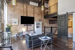 42 E Bay St, Savannah, GA 31401 - Photo 16