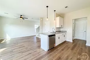 169 Hamilton Dr, Hinesville, GA 31313 - Photo 8