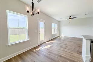 169 Hamilton Dr, Hinesville, GA 31313 - Photo 10