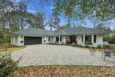 1 Fire Thorne Lane, Savannah, GA 31411 - Photo 2