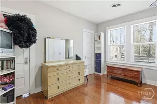19 Smith Ave, Savannah, GA 31408 - Photo 18