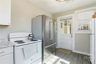 19 Smith Ave, Savannah, GA 31408 - Photo 10