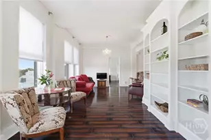106 W Gwinnett St, Savannah, GA 31401 - Photo 8
