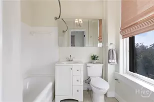 106 W Gwinnett St, Savannah, GA 31401 - Photo 14