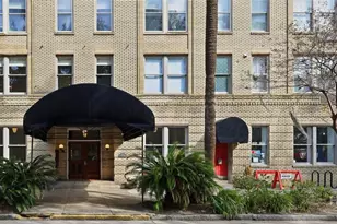 106 W Gwinnett St, Savannah, GA 31401 - Photo 2