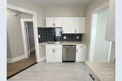 1112 E Anderson Street, Savannah, GA 31404 - Photo 4