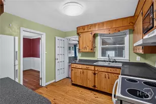 116 E 66th St, Savannah, GA 31405 - Photo 10