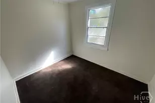 913 Carver St, Savannah, GA 31415 - Photo 4