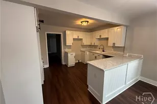 1210 W 42nd St, Savannah, GA 31415 - Photo 4