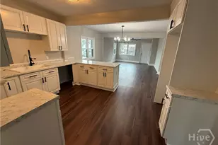 1210 W 42nd St, Savannah, GA 31415 - Photo 6