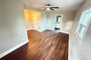 1210 W 42nd St, Savannah, GA 31415 - Photo 14