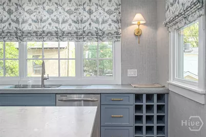 124 W Taylor Street, Savannah, GA 31401 - Photo 20