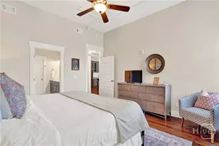 310 W Broughton St, Savannah, GA 31401 - Photo 12
